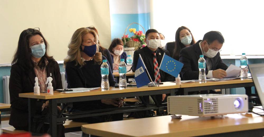 “Хөдөлмөр эрхлэлтийг дэмжихэд салбар хоорондын уялдааг хангах нь” оролцогч талуудын хэлэлцүүлэгийг 2021 оны 11 дүгээр сарын 23-ны өдөр Баянчандмань суманд зохион байгууллаа